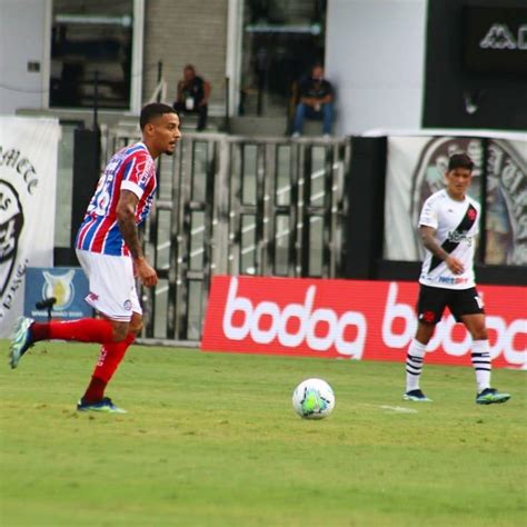 Solada Do Zagueiro Do Vasco Rende Cinco Pontos Ao Goleiro Douglas Veja