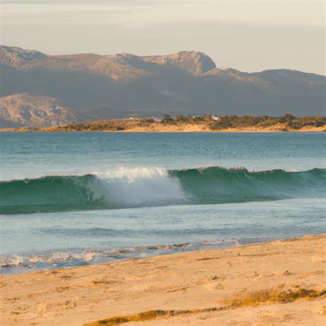 Caracter Sticas Ideales De Las Olas Para Surfear En Los Lances Tarifa