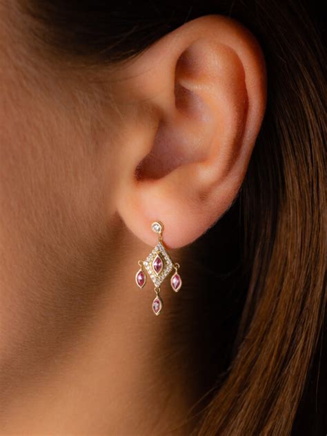 Boucle D Oreille En Diamants Et Tourmaline Rose Elisabeth Luj Paris