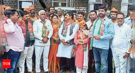 Anti Cow Slaughter Bill Karnataka Bjp Holds Protests Against Mins Cow