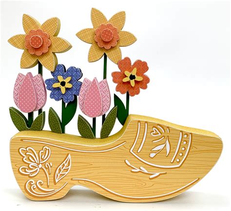 Dutch Spring Shoe Wood Decor Craft Kit Paisleys And Polka Dots