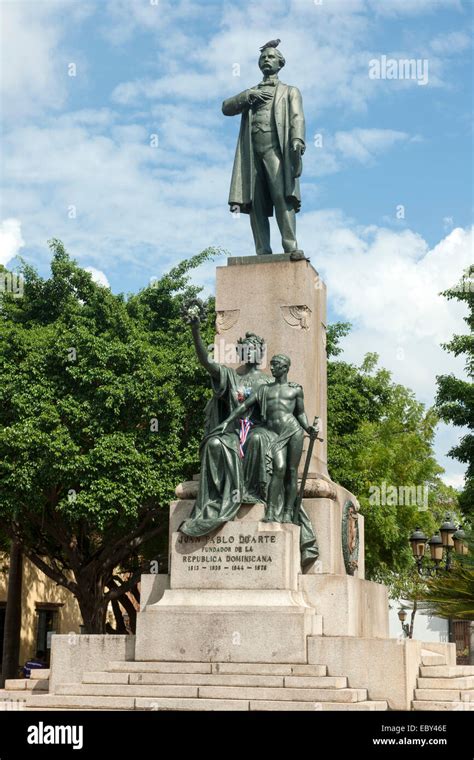 Dominikanische Republik Santo Domingo Zona Colonial Parque Duarte Juan Pablo Duarte Denkmal