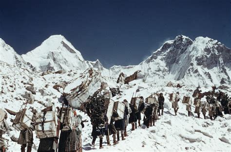 26 Marzo 1953 La Sosta A Tengboche Meraviglia Lavoro E Problemi Con