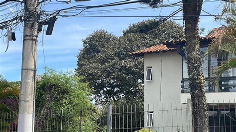 Fotos Fios Soltos Nas Cal Adas E Ruas De Juiz De Fora Preocupam