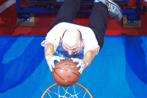 Clippers Owner Steve Ballmer Outshines His Team With Halftime Dunk