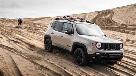 Limited Edition Jeep Renegade Desert Hawk Revealed