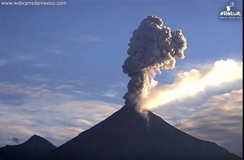 Mexicos Colima Volcano Erupts Filling Sky With Dark Ash — Earth