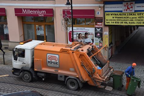 Opłaty za śmieci w Tarnowie pójdą ostro w górę Władze miasta znów chcą