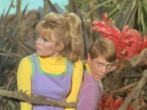 Lost In Space Season 3 Episode 23 The Great Vegetable Rebellion