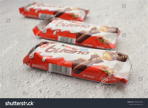 Bueno Chocolate Bar Images: Browse 831 Stock Photos & Vectors Free ...