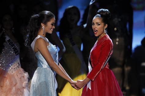 Olivia Culpo Crowned Winner Of Miss Universe 2012 Metro News