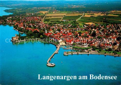 AK Ansichtskarte Langenargen Bodensee Fliegeraufnahme Hafen Landesteg