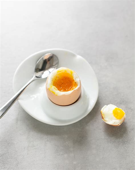 How To Soft Boil An Egg The Petite Cook™