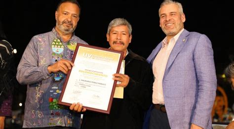 GEM Bedolla premia las manos mágicas de los artesanos michoacanos