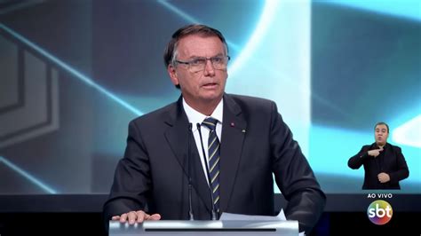 Bolsonaro chama Globo de sala do capeta e responde se vai ou não ao