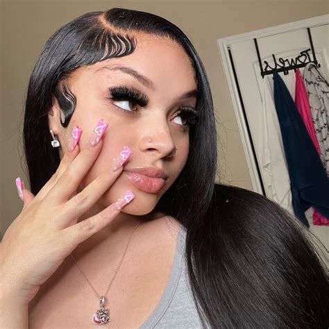 How Old Is Linnette Rodriguez