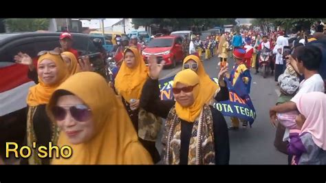 Parade Merah Putih Menyongsong Maulid Nabi Muhamma Saw Desa Pekauman