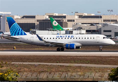 Embraer 175ll Erj 170 200ll United Express Expressjet Airlines Aviation Photo 6918673