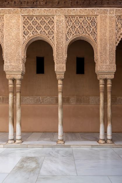 Premium Photo Moorish Arches In The Court Of The Lions In The