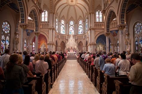 DIVINE MERCY CHURCH: Familiar Insights. | PA Catholic Tribune