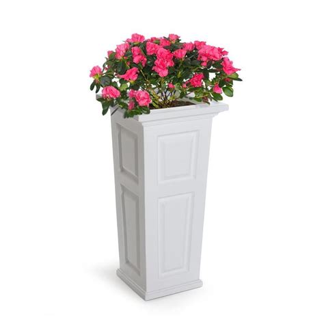 Mayne Nantucket 32 In Tall Self Watering White Polyethylene Planter