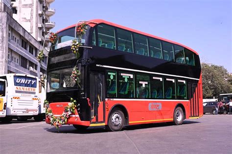 Mumbai Buzz Bkc Gets Double Decker Ac Buses Recruitment For Health