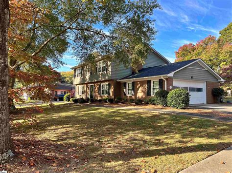 203 Wexford Ln, Spartanburg, SC 29301 - See Est. Value, Schools & More