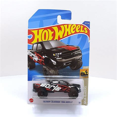 Hot Wheels Chevy Silverado Trail Boss Lt Mini Hunts