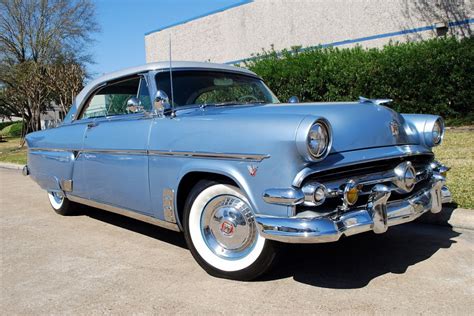 Ford Crestline Victoria Hardtop Auto Collectors Garage