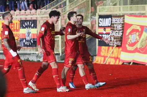 Al Catanzaro Non Basta Biasci I Giallorossi Impattano Al Ceravolo