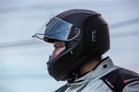 Sena Momentum Review A Solid Smart Helmet Built Around An Awesome