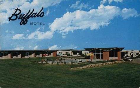 Buffalo Motel Lincoln, NE Postcard