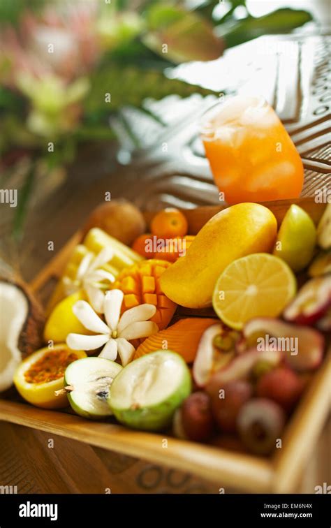 Hawaii Tropical Fruit Tray Display Stock Photo Alamy