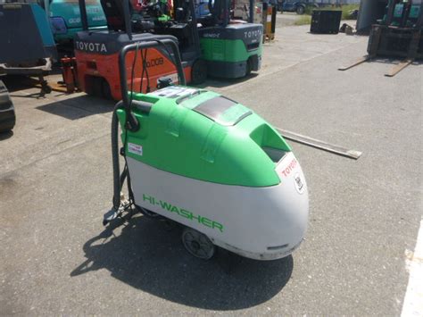 Used Scrubber Toyota Qbsw F Uchiyama Co Ltd