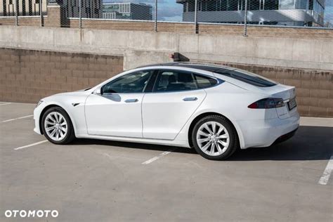 Używane Tesla Model S 145 000 PLN 76 871 km Otomoto