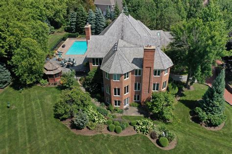 Luxury Homes for sale in South Barrington, Illinois | South Barrington ...