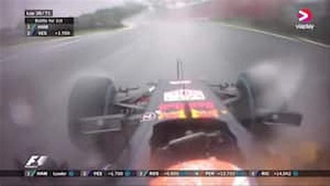 F1 Brazilië 2016 Max Verstappen spint maar houdt RB12 ternauwernood