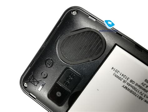 Mobile-review.com Обзор кнопочных телефонов Philips Xenium E117 и ...