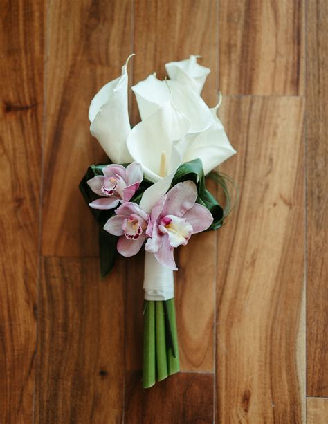 Calla Lily and Orchid Bridal Bouquet | Calla lily bouquet wedding, Calla lily bridal bouquet ...