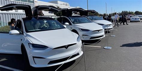 Tesla Model X: Features, Price, Specs, Release Date | Electrek