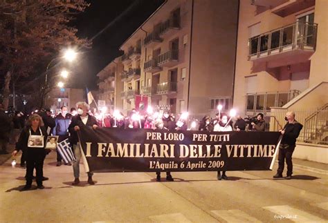 Sisma L Aquila Dopo Due Anni Torna La Fiaccolata Per Ricordare Le