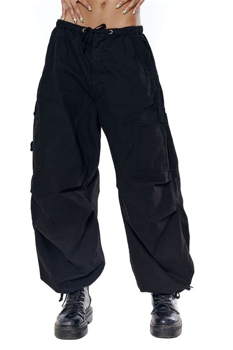 Black Parachute Style Oversized Cargo Pants With Six Pocket Styling