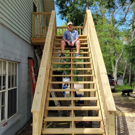 Outside Stairs & Landing | Woodworking Talk