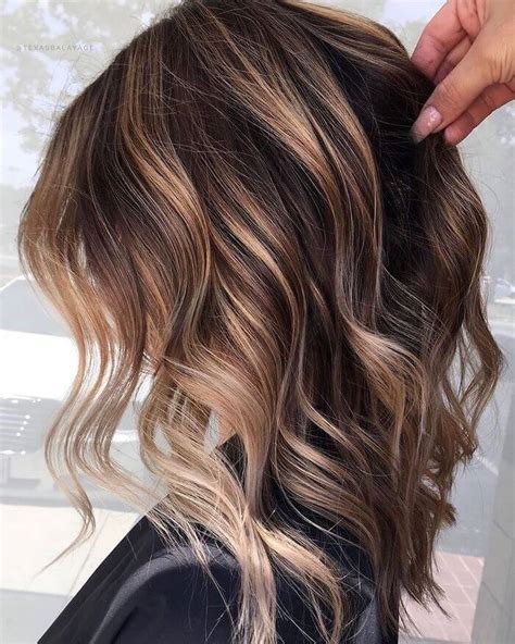 Colore Capelli Castani Autunno Inverno 2019 Tagli Capelli