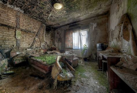 Images Of These Abandoned Places Will Give You Chills Photos Image