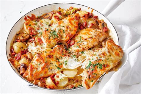 One Pan Cheese And Bacon Smothered Chicken Recipe Recipe Cart