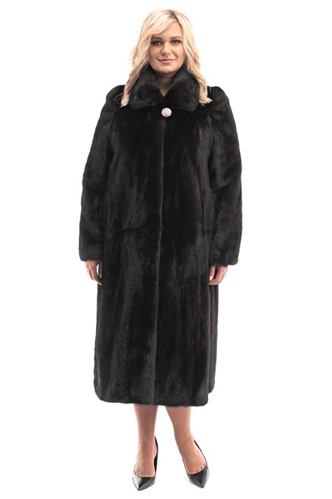 Шуба из норки махагон большой размер 120см