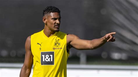 BVB Star Sébastien Haller sendet plötzlich rührende TV Botschaft