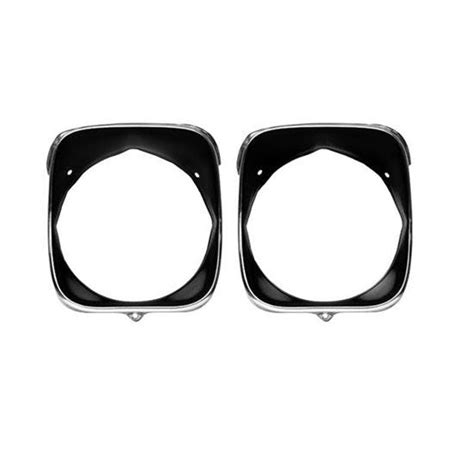 Dynacorn M1397 Headlamp Bezels Innerouter 1969 Chevelle Lh