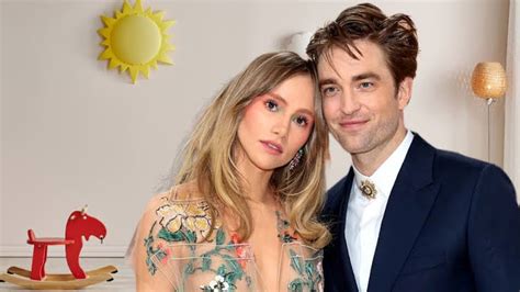 ¡robert Pattinson Y Suki Waterhouse Ya Son Papás Audiorama Comunicaciones